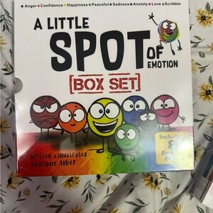 A Little SPOT of Emotion Box Set - Multicolor by